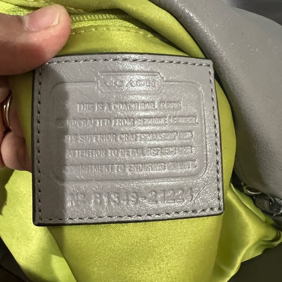 Coach Light Gray Soft Leather Shoulder Bag B1349 Lime Green Enterior Clean EUC - Picture 9 of 9